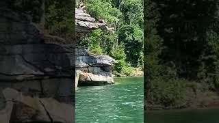 Cliffhanging at Summersville Lake, West Virginia