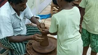 How To Make Pottery For Beginners? |  கற்றுக்குட்டிகள் மட்பாண்டங்களைச் செய்வது எப்படி?