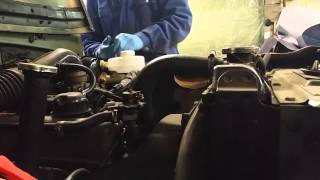 Land Rover Breake Master Cylinder Installing