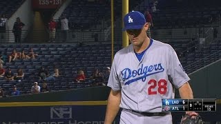 LAD@ATL: Wright strikes out the side for 1-2-3 inning