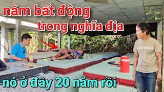 Bất ngờ phát hiện người đàn ông \