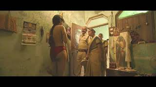 Hot Indian Actress Swara Bhaskar full body exposed