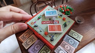 The world smallest Monopoly board game| Hasbro