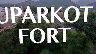 Palace Uparkot Fort