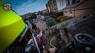 Pożar poddasza w budynku jednorodzinnym, Pierwszy wyjazd L32A-XS Rosenbauer.