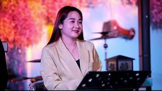 បេះដូងចេះស្រវឹង -  (cover By ស្រីនុត  )LIVE Ban-/Sky bar SLAMEAS