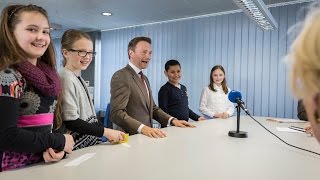 Zu Gast bei der RZ: Schüler fragen FDP-Politiker Christian Lindner