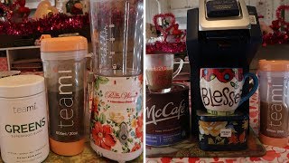 Testing out my New Pioneer Woman Vintage Floral Portable Blender and Coffee Maker!