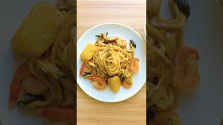 Turning Leftover Curry into Shrimp Pasta #whatieatinaday #cookingathome #japanesecurry #easyrecipe