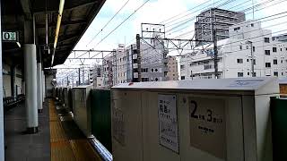 【綾瀬駅0番線】東京メトロ千代田線05系到着シーン\u0026営団ホームドア開閉