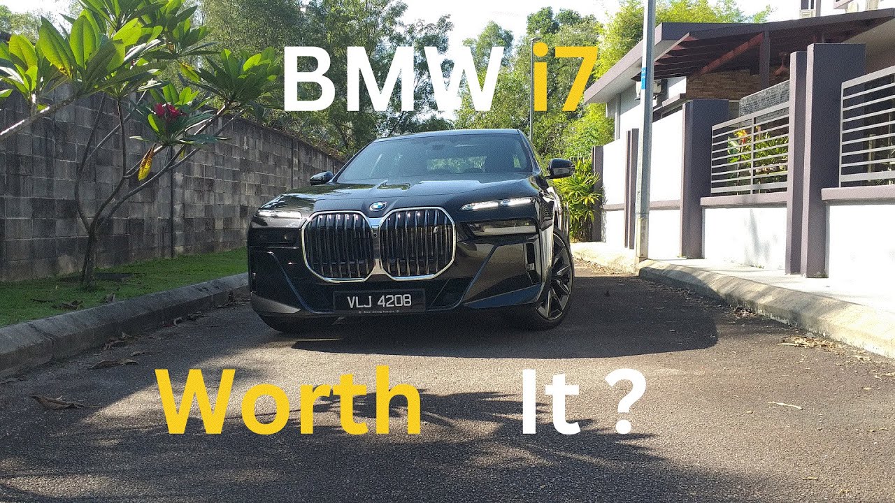 Bmw I7 Rolls Royce Luxury For Less Youtube