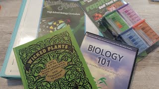 Guest Hollow Biology for Homeschool High School- A Close Look