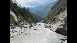 Visnhuprayag, a close-up view