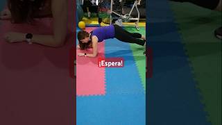 ¡Haz esto para tener unos abdominales fuertes! Ejercicios de peso corporal: Planchas #abdominales