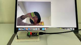 Thumb up / down gesture classification demo with Arduino, ml5js handpose
