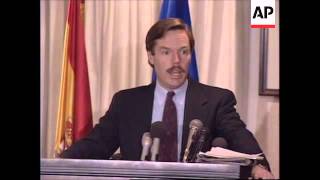 USA: EU BOSNIA NEGOTIATOR CARL BILDT PRESS CONFERENCE