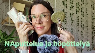 ASMR SUOMI/ Naputtelua ja kuiskuttelua