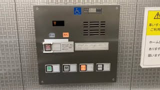 大阪メトロ谷町四丁目駅のエレベーター（1号機）