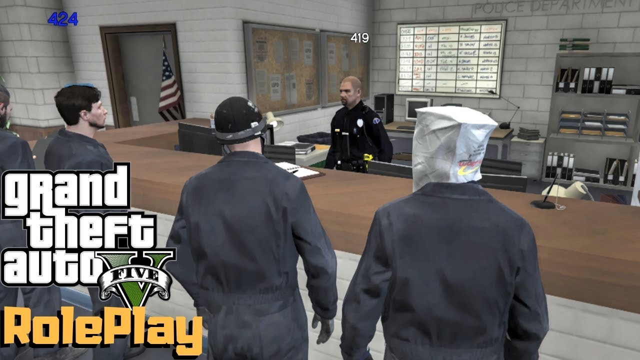 Gta 5 Redlinerp Take Cop Uniforms From The Lspd Station Ep 355