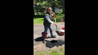 Aquaphalt driveway pothole repair #DIY