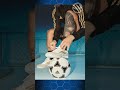 leo messi estrenó sus nuevas zapatillas adidas freestyle