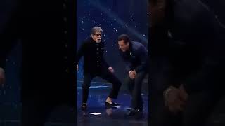 big boss Salman Khan laughing 🤣😍🤩😘 Sunil Grover dance #shorts