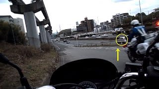 PCX・白バイさん 緊急走行！ 白ベンツ気付いたか・・・その後,千里中央に向かい 環状線東向きへ 〔音量 注意〕・【2020 0201】