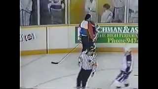 Paul MacDermid hits Mark Messier (Game 3 of '90 Playoffs) - Apr-08-1990