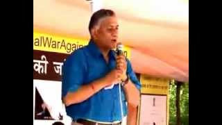 General (Retd) V.K. Singh speaks at Jantar Mantar