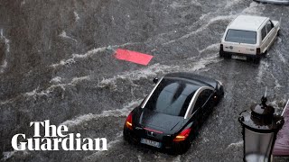 Heavy rain causes flash floods in Sicily