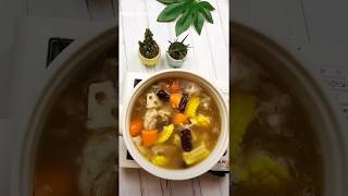 中国路-推荐美食-玉米莲藕排骨汤