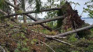 Poilsiautojai užfiksavo negailestingus škvalo padarinius Plateliuose