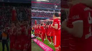 Fc Bayern München Deutscher Fußballmeister 2022