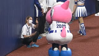 内先生に向けてダンスを披露するパオロン→お褒めの言葉GET！ (2022/08/21)