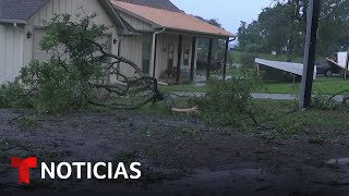 Texas y Oklahoma siguen bajo el azote de tormentas, tornados y granizo | Noticias Telemundo
