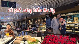 Cà phê ăn sáng kiểu Na Uy, cả siêu thị giảm giá vào dịp Noel