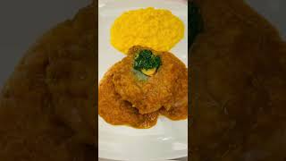 米兰特色美食藏红花烩饭(米兰烩饭)、炖牛膝 Risotto alla milanese con ossobuco