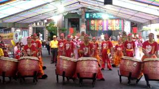 高雄兩廣龍獅戰鼓團到社頭天門宮表演2