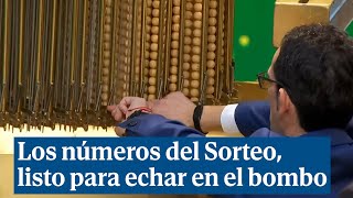 Los números del Sorteo de la Lotería ya están listos para ser metidos en el bombo