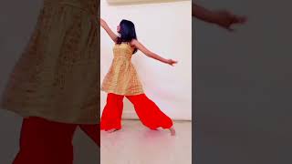 Zaalima song Dancecover easy dance || raees|| sharukkhan|| Dancecover by shagun gupta #viral,#shorts
