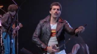 Queen | We Will Rock You (Fast)