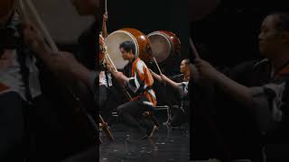 Yamatai trains strong knees 🦵 #wadaiko #taiko #和太鼓 #太鼓 #大太鼓 #taikodrums #music