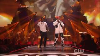 Chris Brown & Usher Preform - New Flame