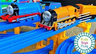 TOMY Track Build and Thomas the Train Races