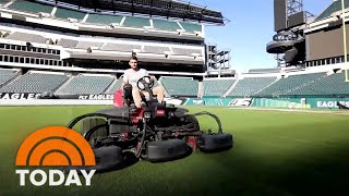 How Philadelphia Eagles Groundskeepers Get Field Game-Day Ready