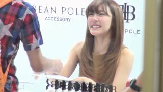 [HD Fancam] 120912 Tiffany at Beanpole Fansign by floor_d184