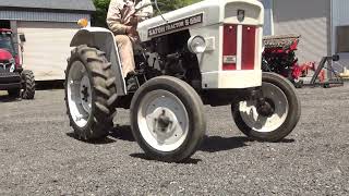 昔のトラクター サトー S550　Vintage and classic tractor in JAPAN