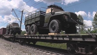 Электровоз ВЛ11М-379А/378 с грузовым поездом