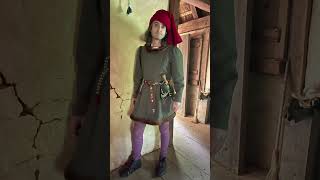 Making a 15th century belt pouch #medieval #leatherwork #howitsmade