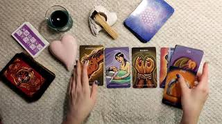 🔮Co udělá do 3 týdnů? Co říká jeho podvědomí? A co máte udělat vy? ✨🧿 #tarot #výkladkaret #karty